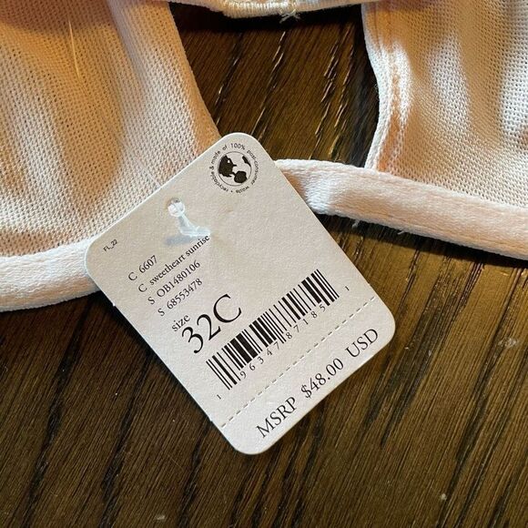 Free People light pink In The Mood underwire bra 32C, NWT - Picture 4 of 6